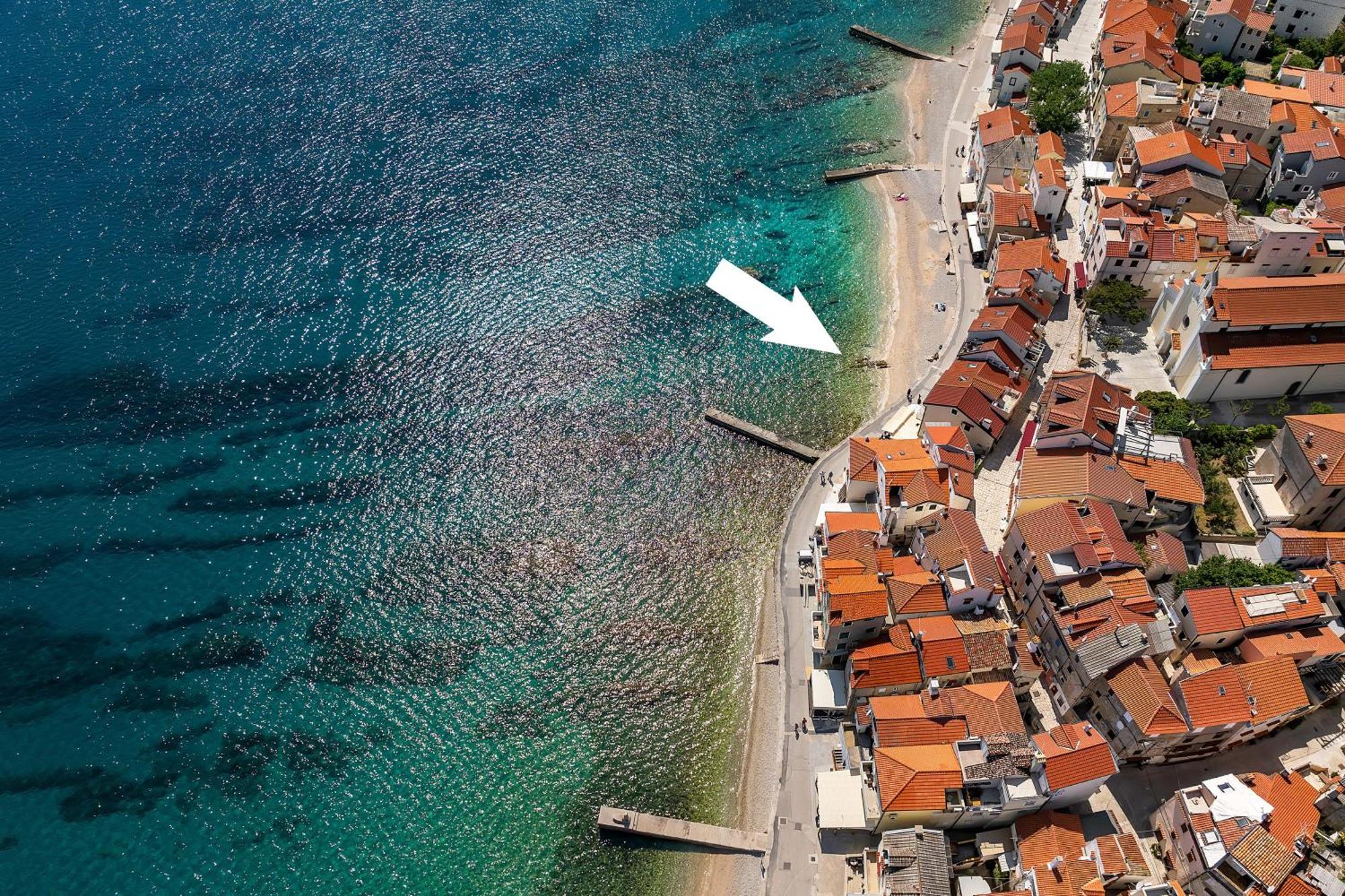 Apartment Nora By The Beach Baska  Exterior photo